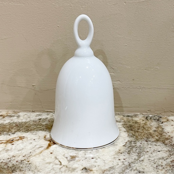 Holly Hobbie Designer’s Collection Porcelain Bell Vintage 1981 Rare - Picture 4 of 9